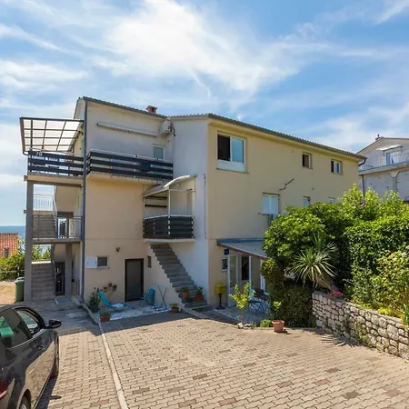 Family Apartment Crikvenica